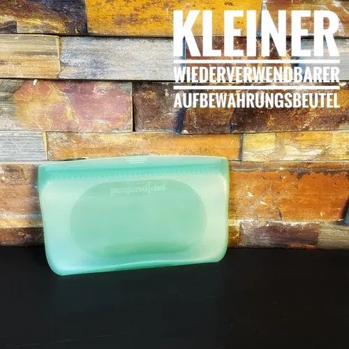 Kleiner wiederverwendbarer Aufbewahrungsbeutel von Sandys wildes Steinwerk Kleiner wiederverwendbarer Aufbewahrungsbeutel in grün und aus Silikon